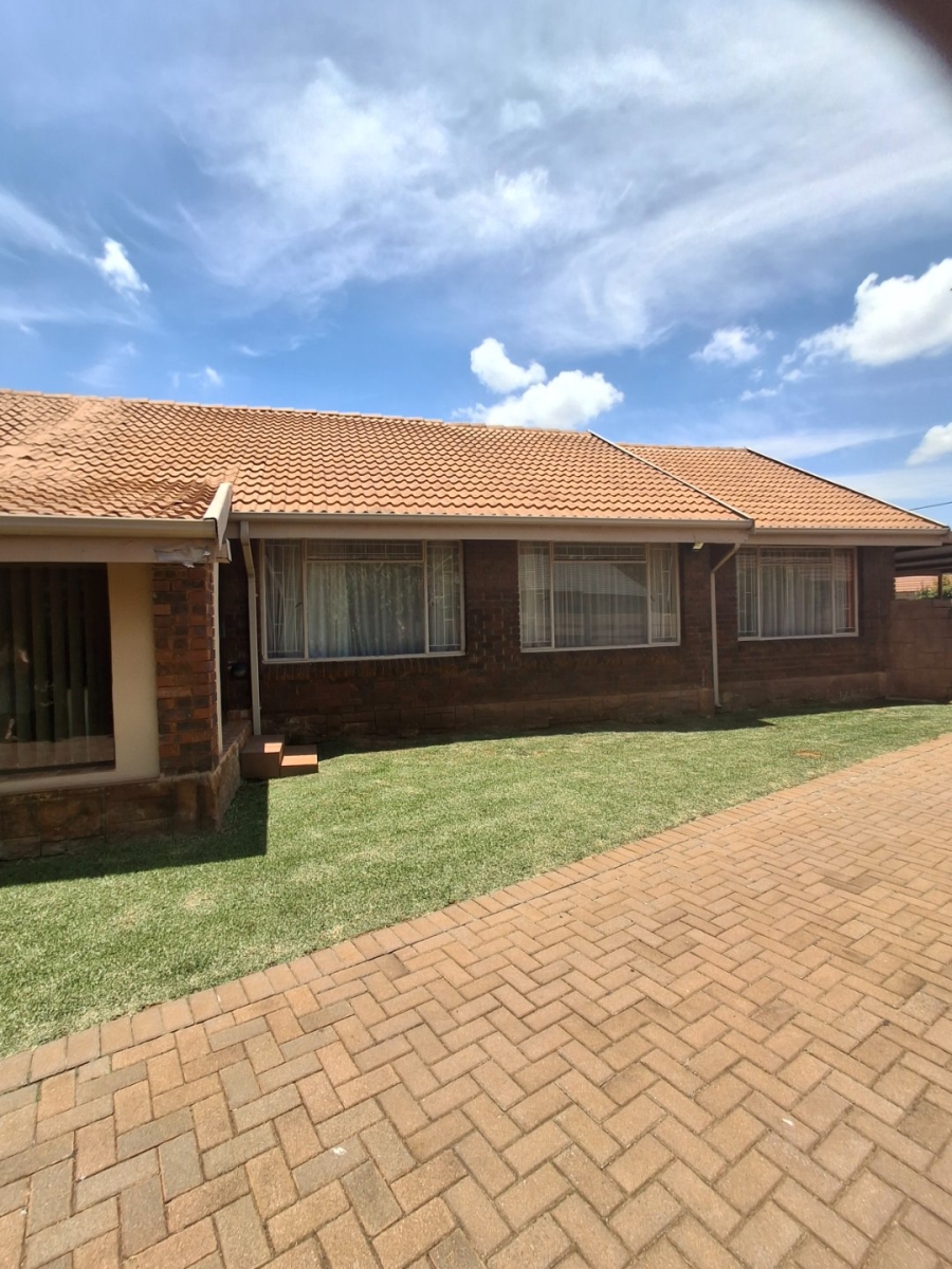 3 Bedroom Property for Sale in Sunair Park Gauteng
