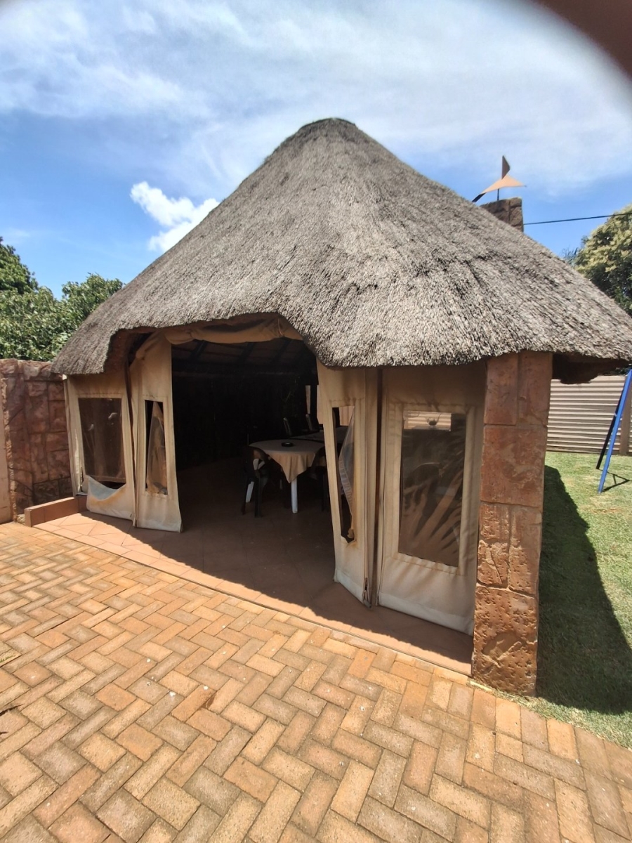 3 Bedroom Property for Sale in Sunair Park Gauteng