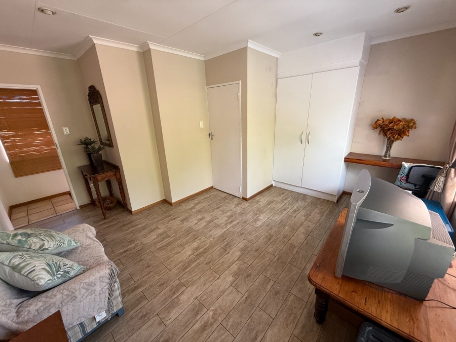 4 Bedroom Property for Sale in Doringkloof Gauteng