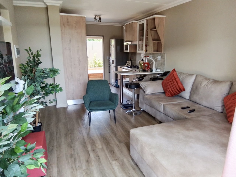 2 Bedroom Property for Sale in Roodepark Eco Estate Gauteng