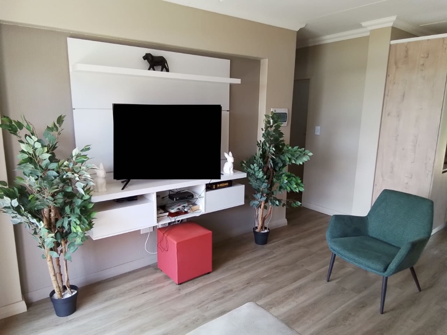 2 Bedroom Property for Sale in Roodepark Eco Estate Gauteng