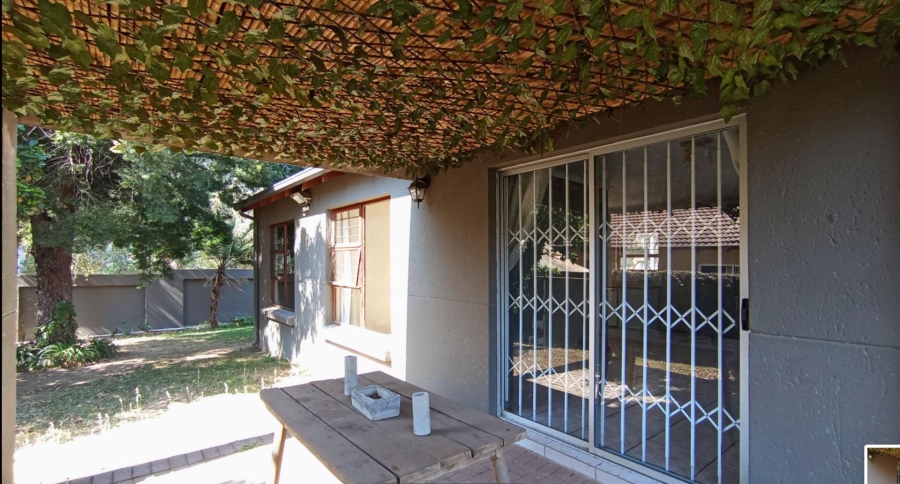 2 Bedroom Property for Sale in North Riding Gauteng
