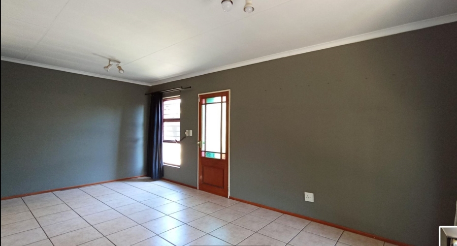 2 Bedroom Property for Sale in North Riding Gauteng