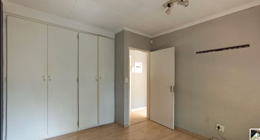 2 Bedroom Property for Sale in North Riding Gauteng