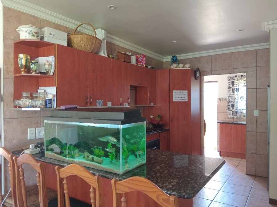 To Let 3 Bedroom Property for Rent in Hughes Gauteng