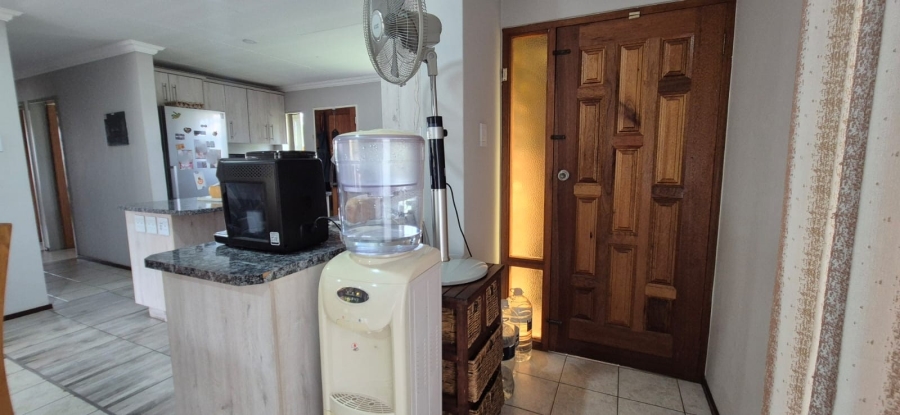 3 Bedroom Property for Sale in Heuweloord Gauteng