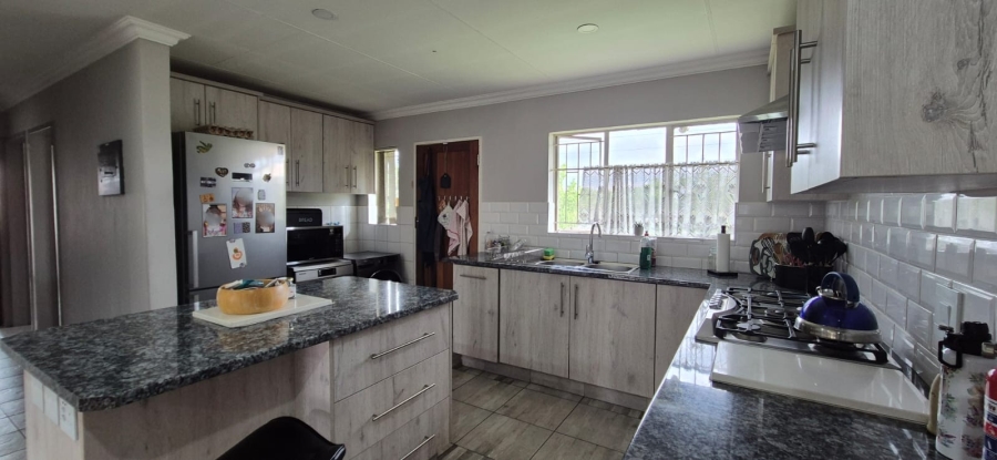 3 Bedroom Property for Sale in Heuweloord Gauteng
