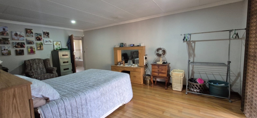 3 Bedroom Property for Sale in Heuweloord Gauteng
