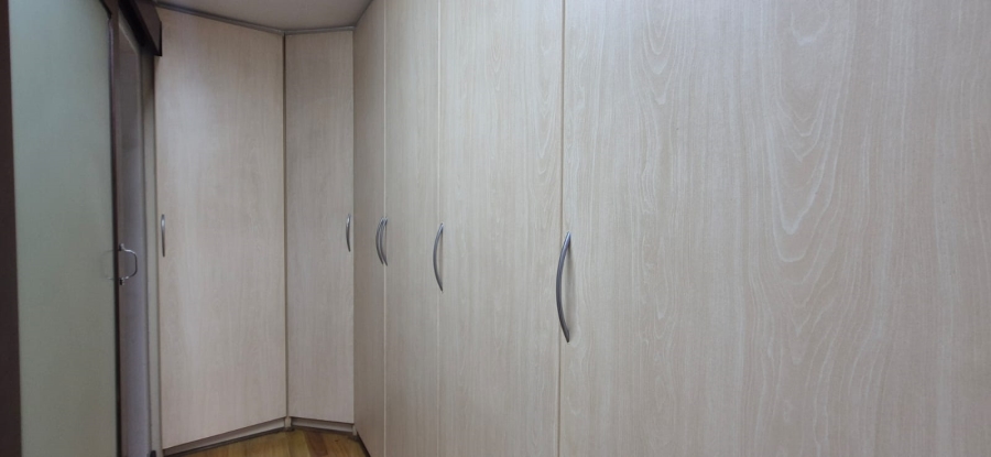 3 Bedroom Property for Sale in Heuweloord Gauteng