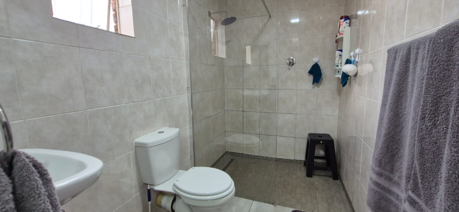 3 Bedroom Property for Sale in Heuweloord Gauteng