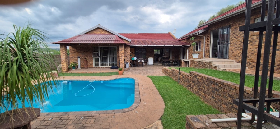 3 Bedroom Property for Sale in Heuweloord Gauteng