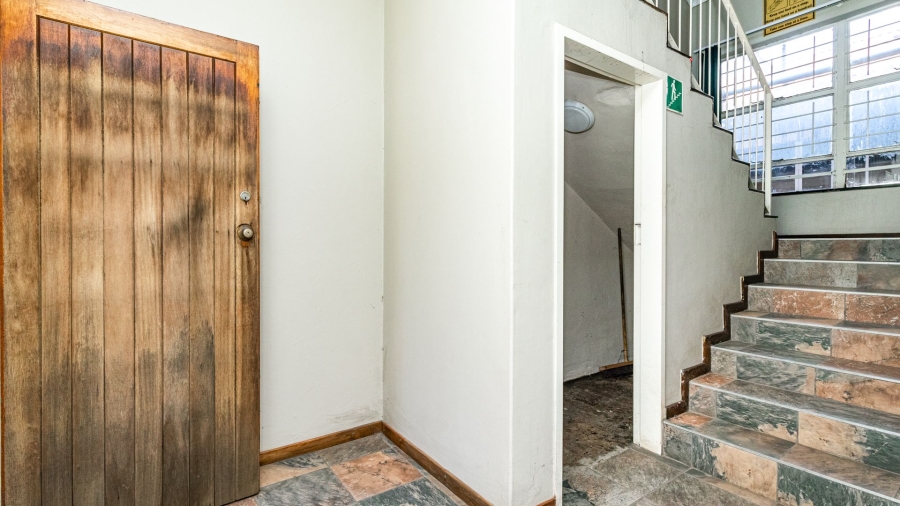 To Let commercial Property for Rent in Spartan Gauteng