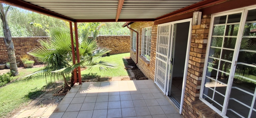 3 Bedroom Property for Sale in Equestria Gauteng
