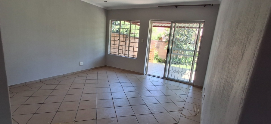 3 Bedroom Property for Sale in Equestria Gauteng