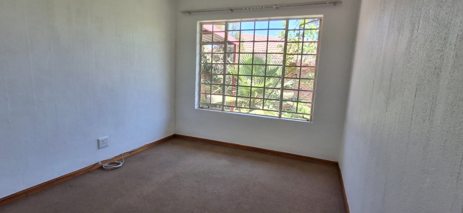 3 Bedroom Property for Sale in Equestria Gauteng