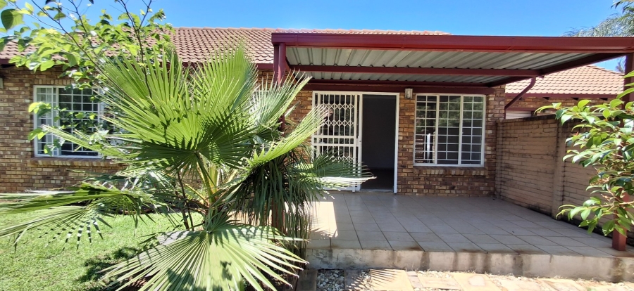 3 Bedroom Property for Sale in Equestria Gauteng
