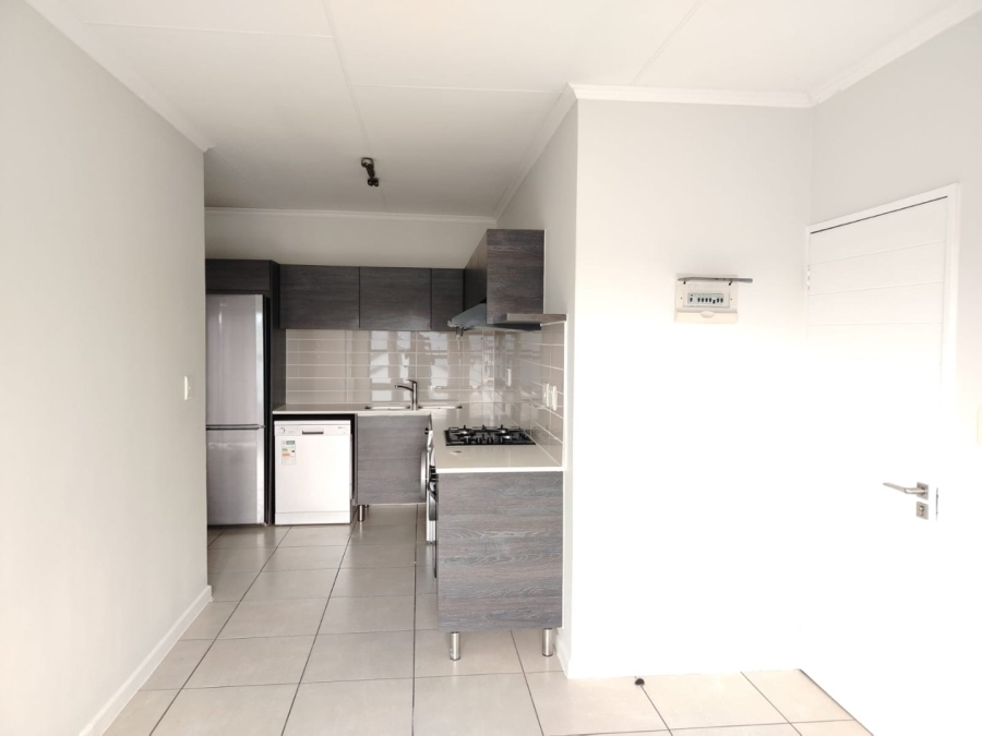 1 Bedroom Property for Sale in Olivedale Gauteng