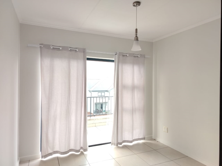 1 Bedroom Property for Sale in Olivedale Gauteng