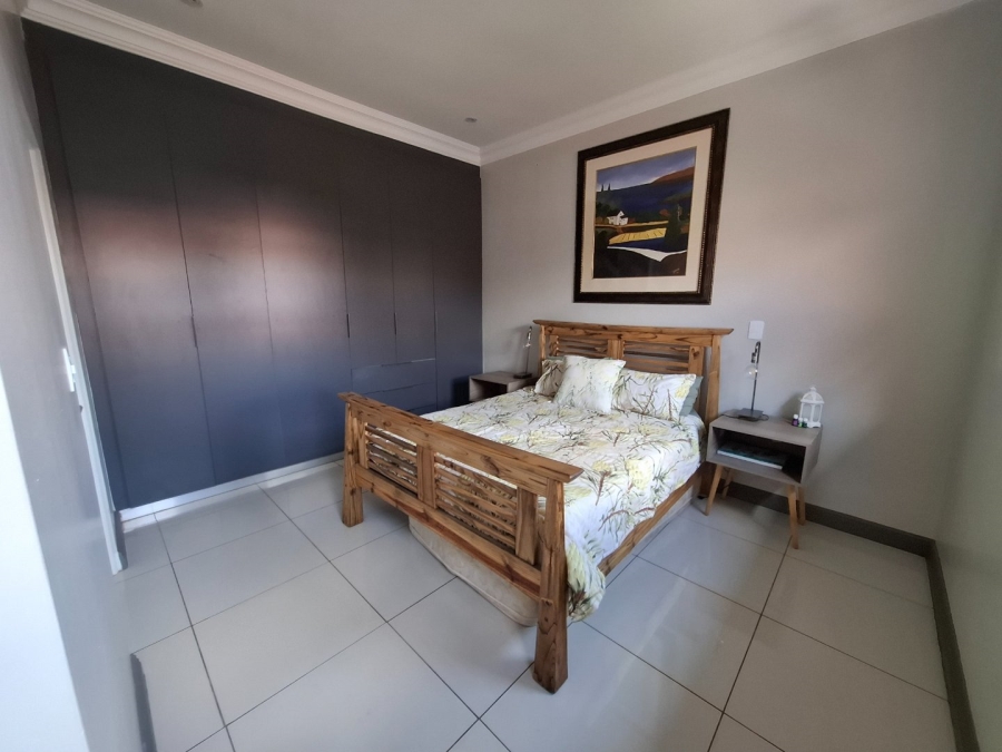 To Let 4 Bedroom Property for Rent in Olympus AH Gauteng