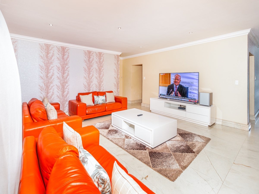 7 Bedroom Property for Sale in Blue Valley Golf Estate Gauteng