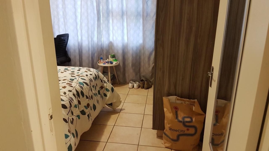 To Let 2 Bedroom Property for Rent in Comet Gauteng