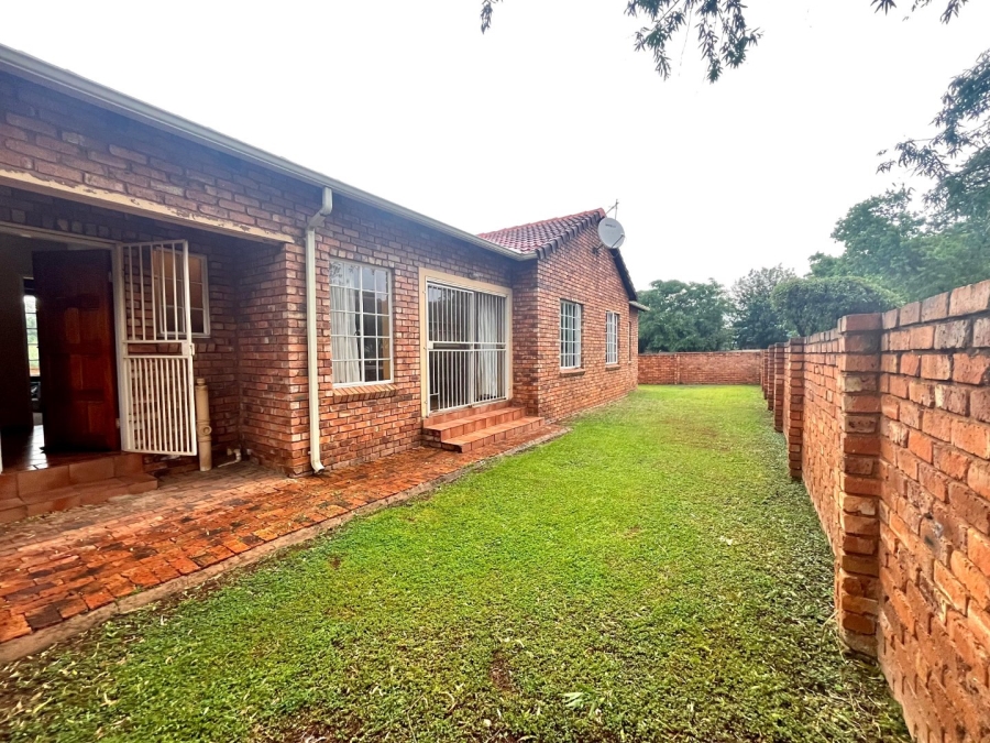 3 Bedroom Property for Sale in Wierda Park Gauteng