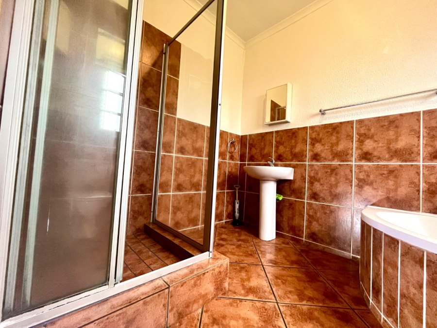 3 Bedroom Property for Sale in Wierda Park Gauteng