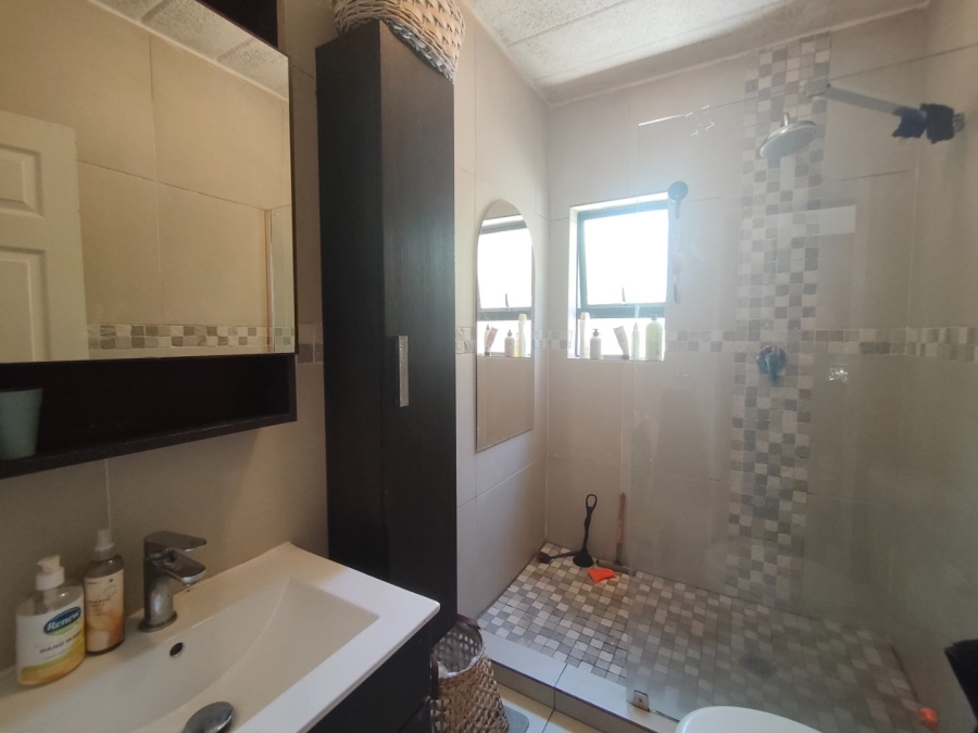 2 Bedroom Property for Sale in Jukskei Park Gauteng