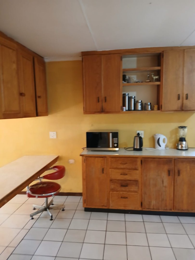 5 Bedroom Property for Sale in The Orchards Gauteng