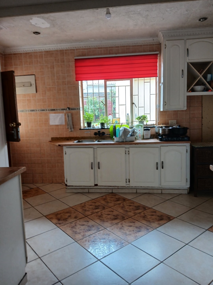3 Bedroom Property for Sale in Kwaggasrand Gauteng