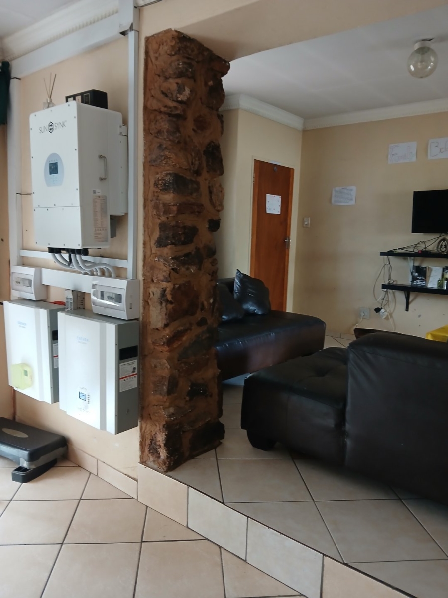 3 Bedroom Property for Sale in Kwaggasrand Gauteng