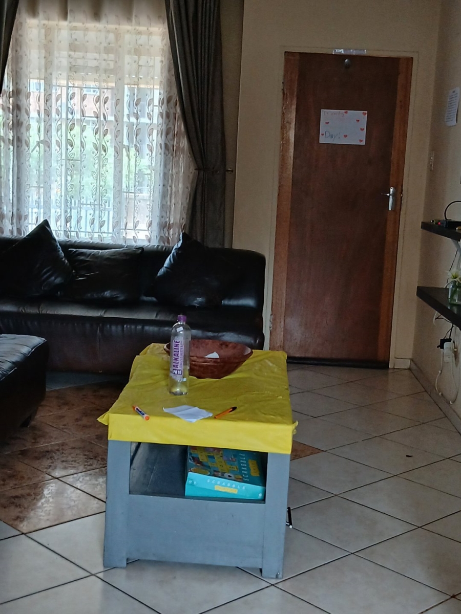 3 Bedroom Property for Sale in Kwaggasrand Gauteng