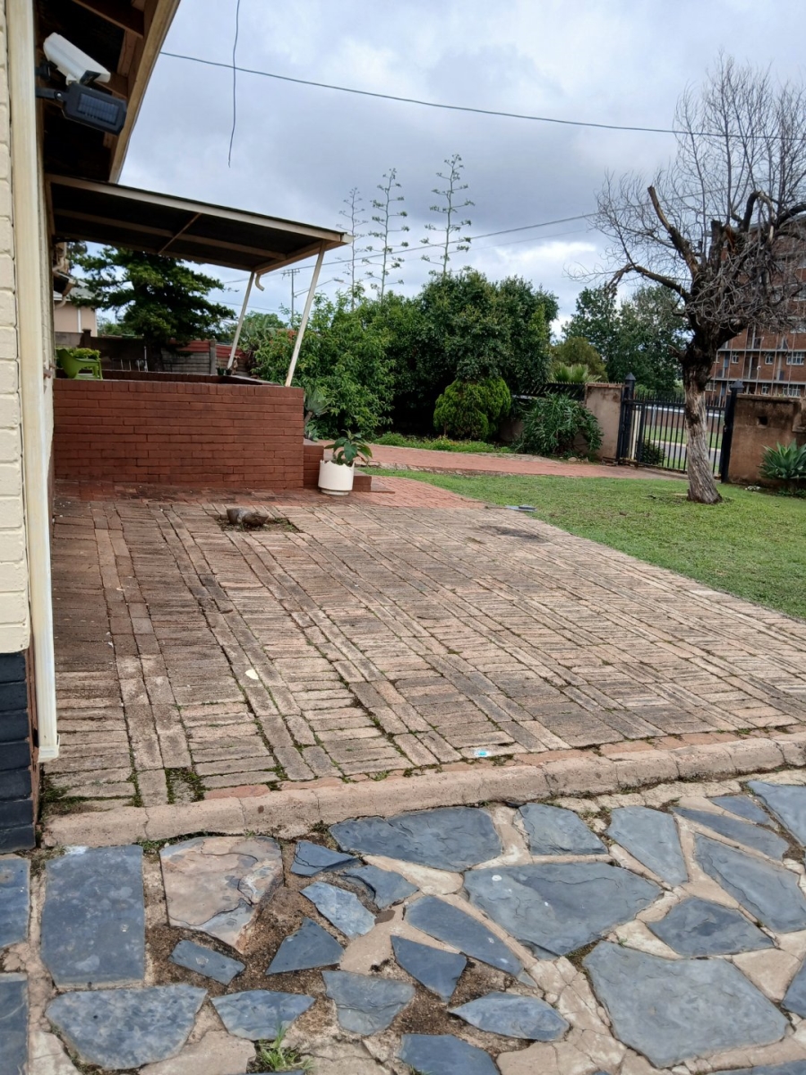 3 Bedroom Property for Sale in Kwaggasrand Gauteng
