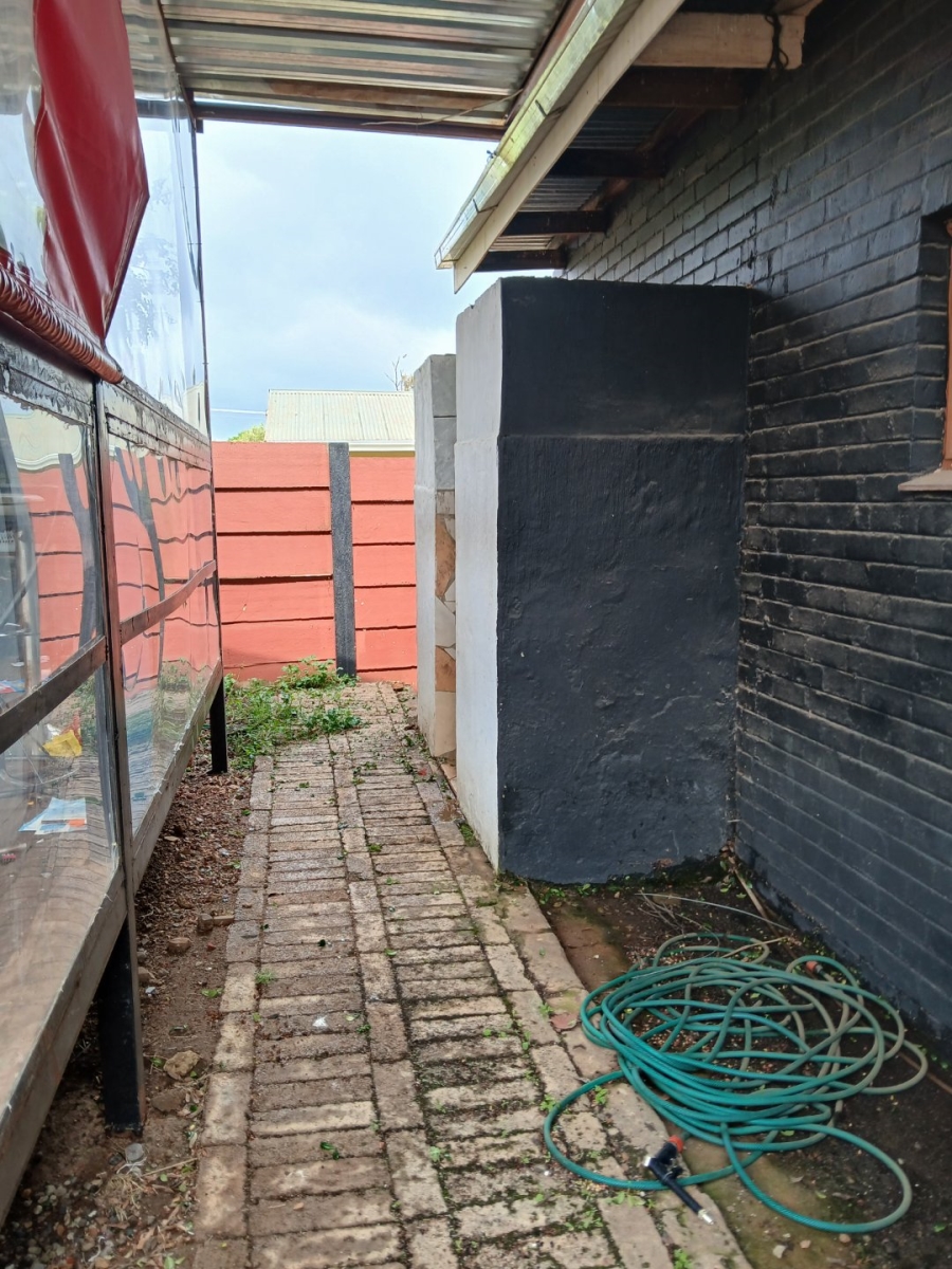 3 Bedroom Property for Sale in Kwaggasrand Gauteng