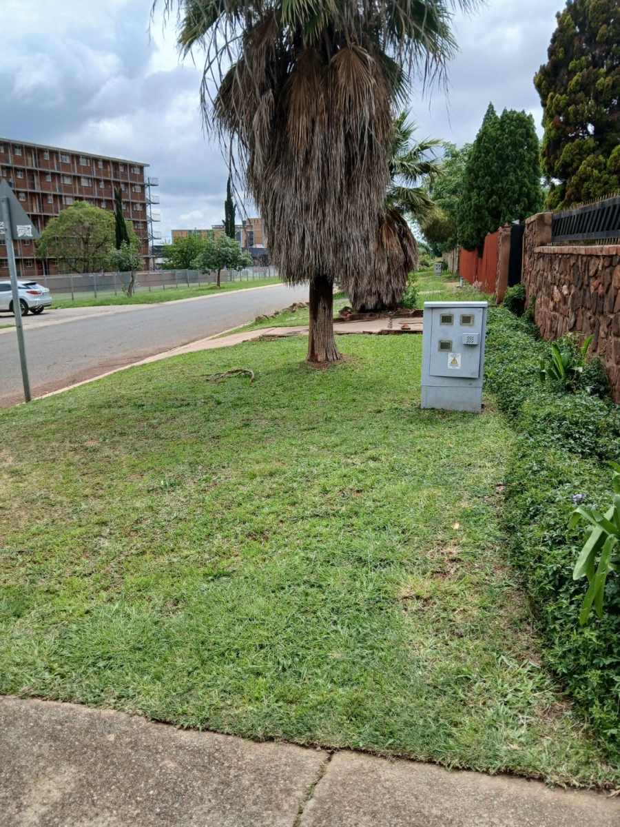 3 Bedroom Property for Sale in Kwaggasrand Gauteng