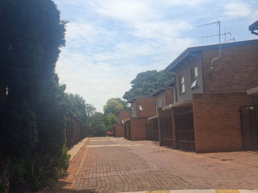 To Let 2 Bedroom Property for Rent in Dorandia Gauteng