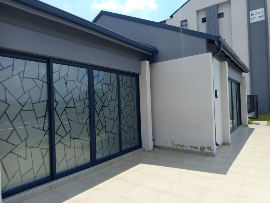 To Let 2 Bedroom Property for Rent in Carlswald Gauteng