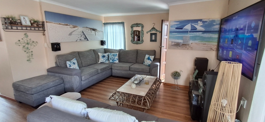 2 Bedroom Property for Sale in Doornpoort Gauteng