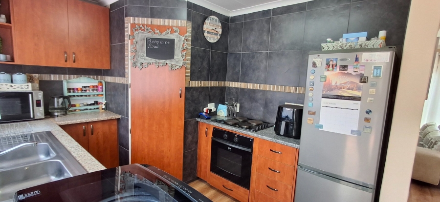 2 Bedroom Property for Sale in Doornpoort Gauteng