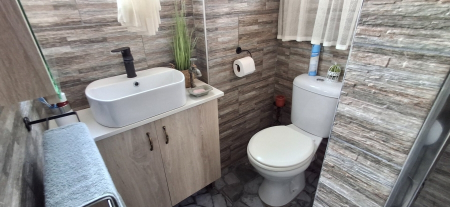 2 Bedroom Property for Sale in Doornpoort Gauteng