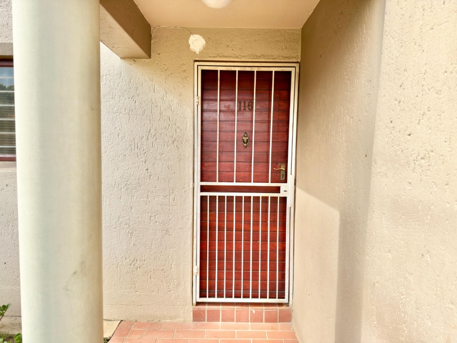 To Let 3 Bedroom Property for Rent in New Market Park Gauteng