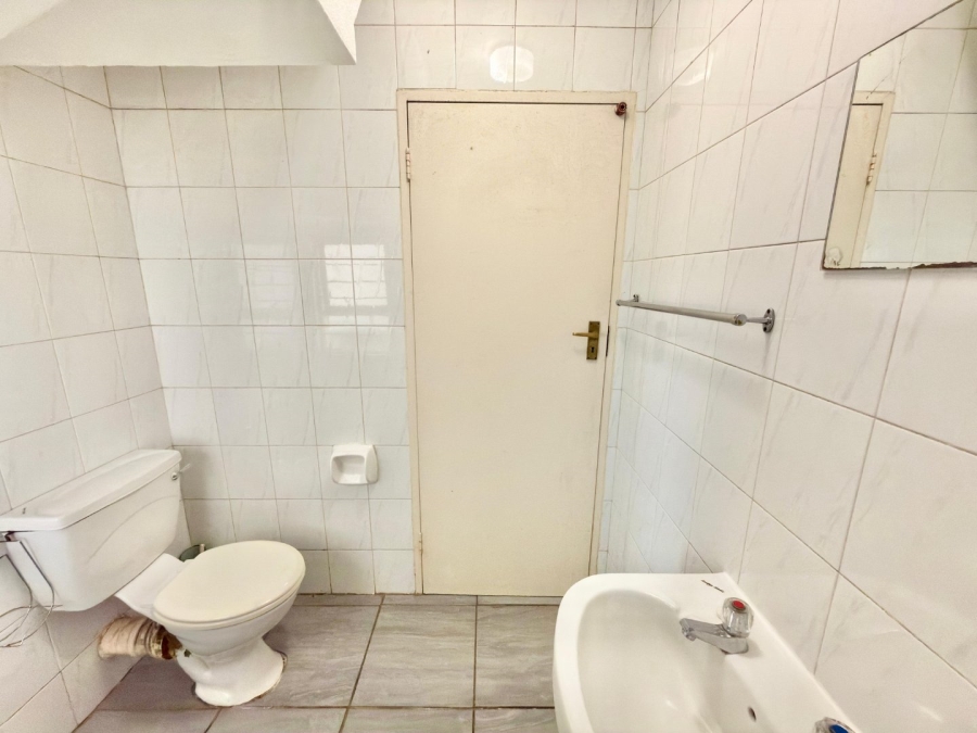 To Let 3 Bedroom Property for Rent in New Market Park Gauteng