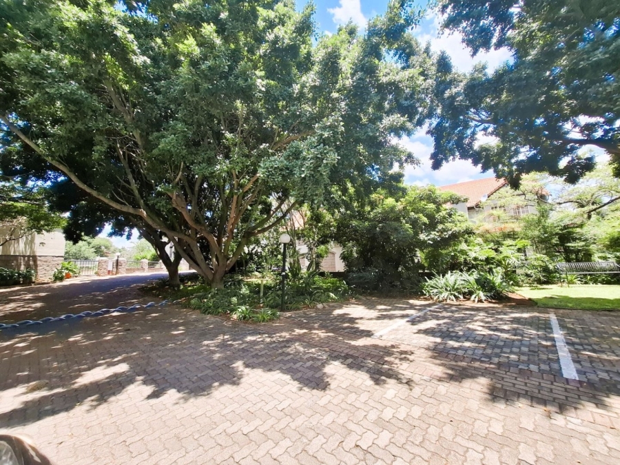 2 Bedroom Property for Sale in Faerie Glen Gauteng