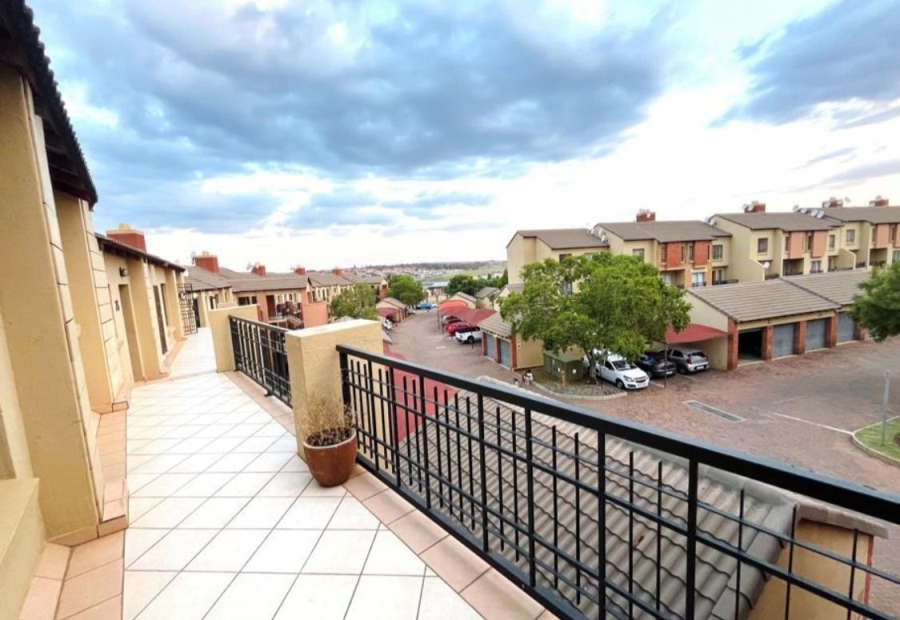 To Let 2 Bedroom Property for Rent in Sagewood Gauteng