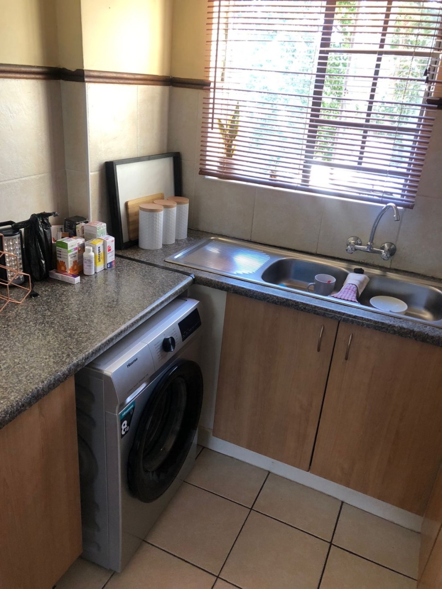 To Let 2 Bedroom Property for Rent in Sagewood Gauteng