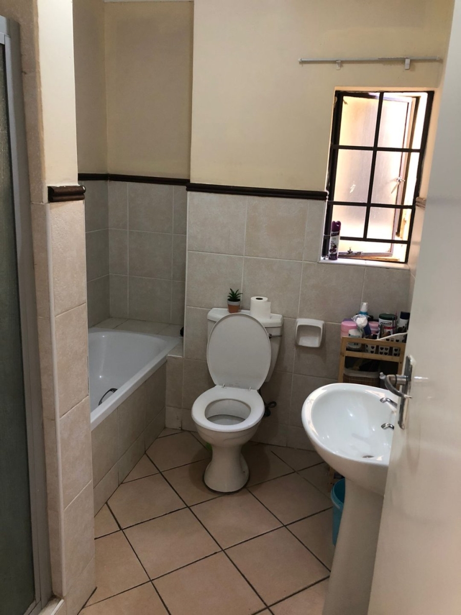 To Let 2 Bedroom Property for Rent in Sagewood Gauteng
