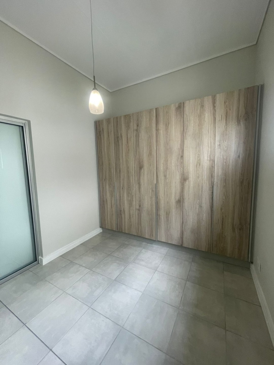 1 Bedroom Property for Sale in Mooikloof Gauteng