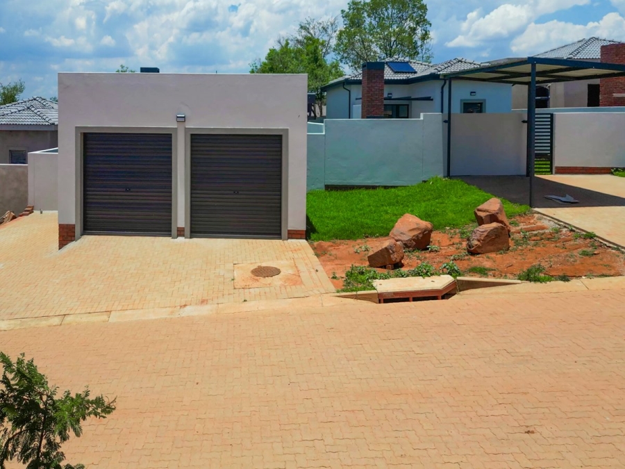 3 Bedroom Property for Sale in Rietvalleirand Gauteng