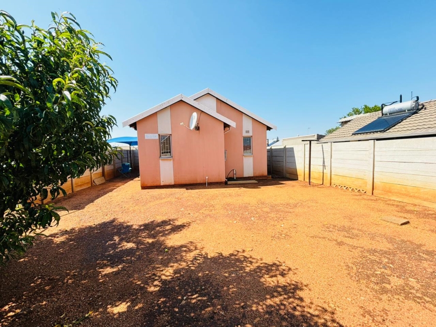 2 Bedroom Property for Sale in Sky City Gauteng