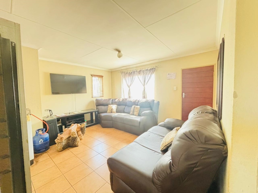 2 Bedroom Property for Sale in Sky City Gauteng
